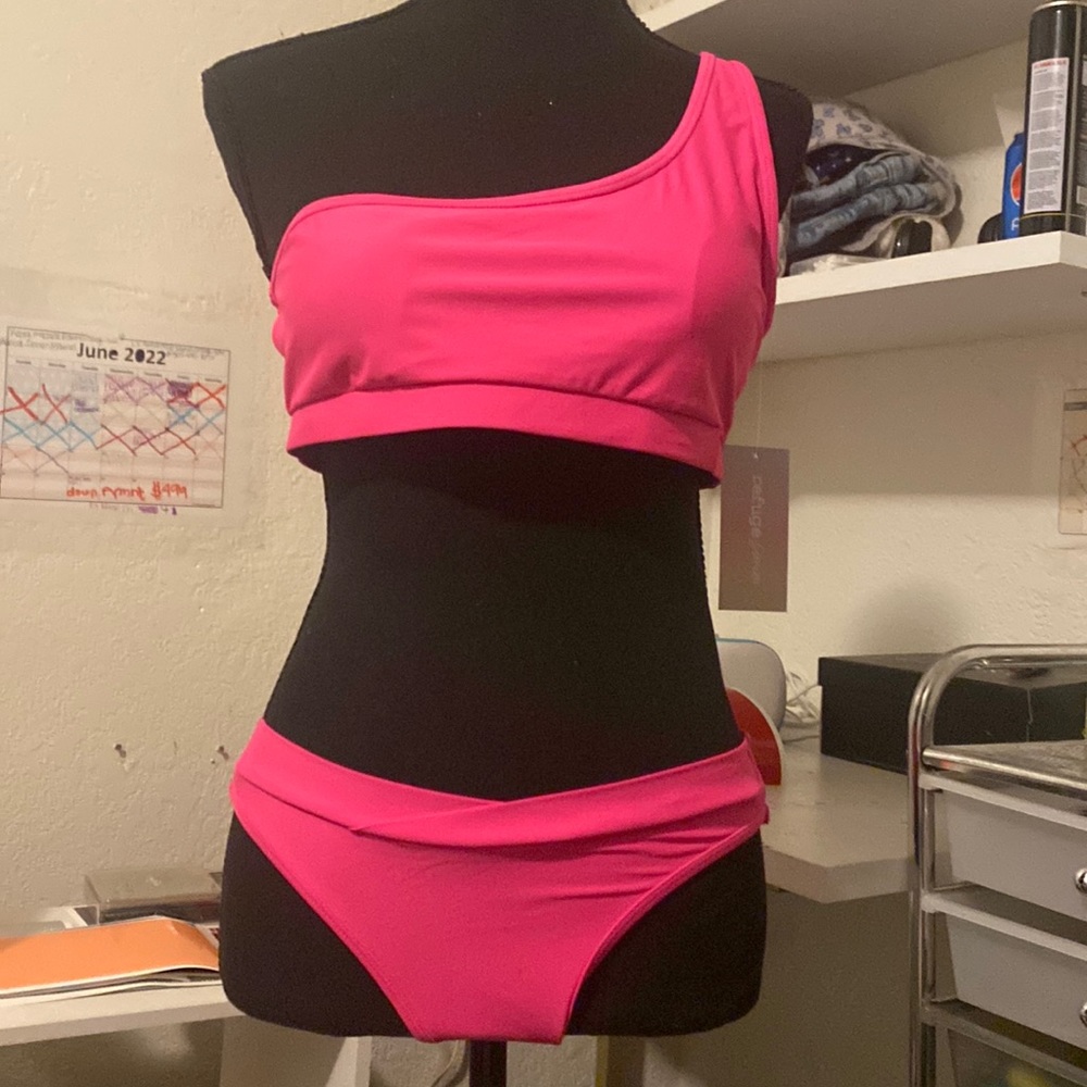 Refuge swimsuit brand new with tags